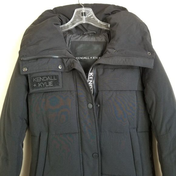 𝅺Kendall & Kylie Hooded Winter Coat Size XS Bust 36 - Picture 3 of 12